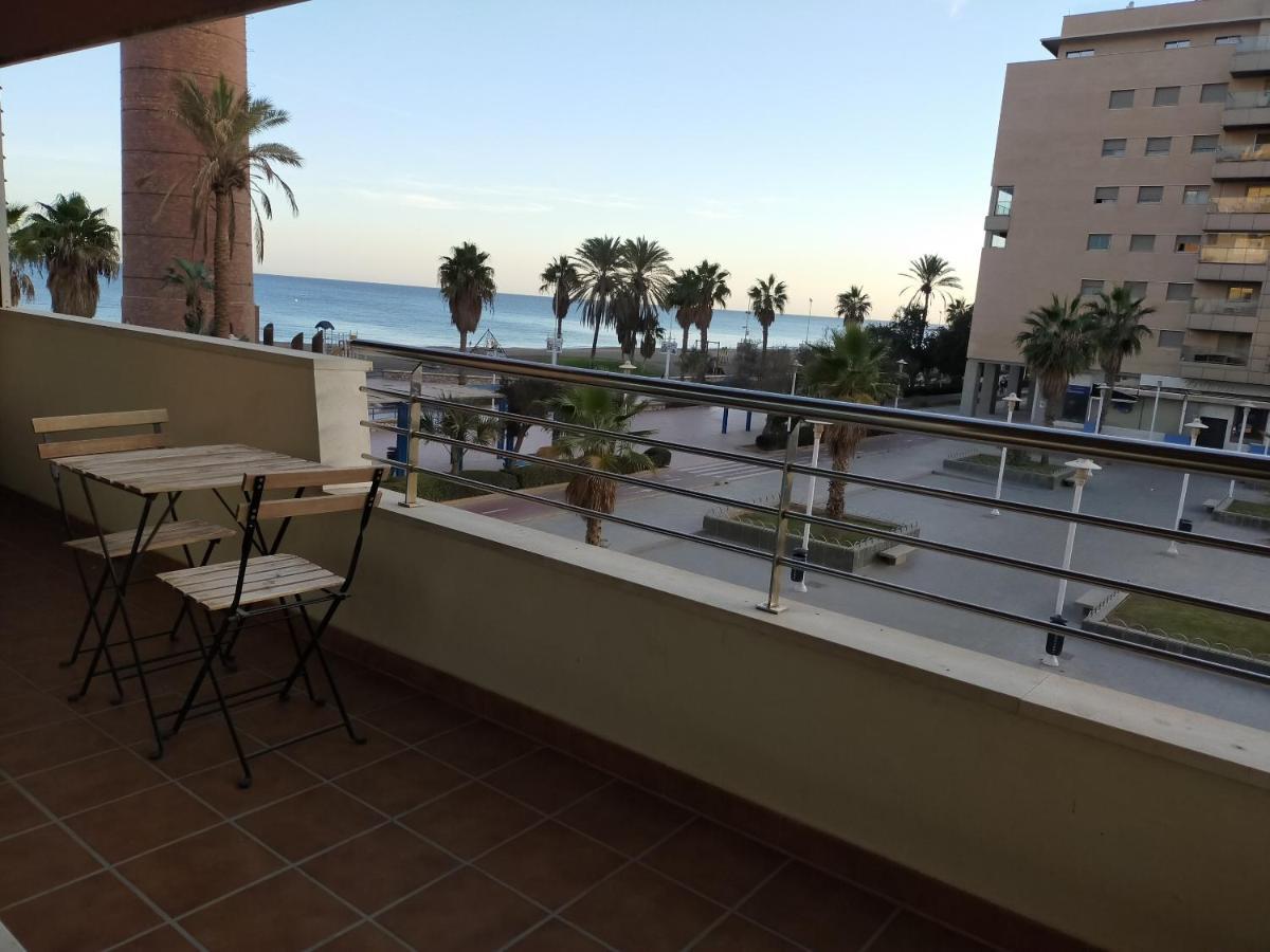 Paseo Marítimo Antonio Banderas Málaga Exterior foto
